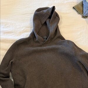Banana Republic Dark Brown Hooded Sweater Medium Tall. Like New